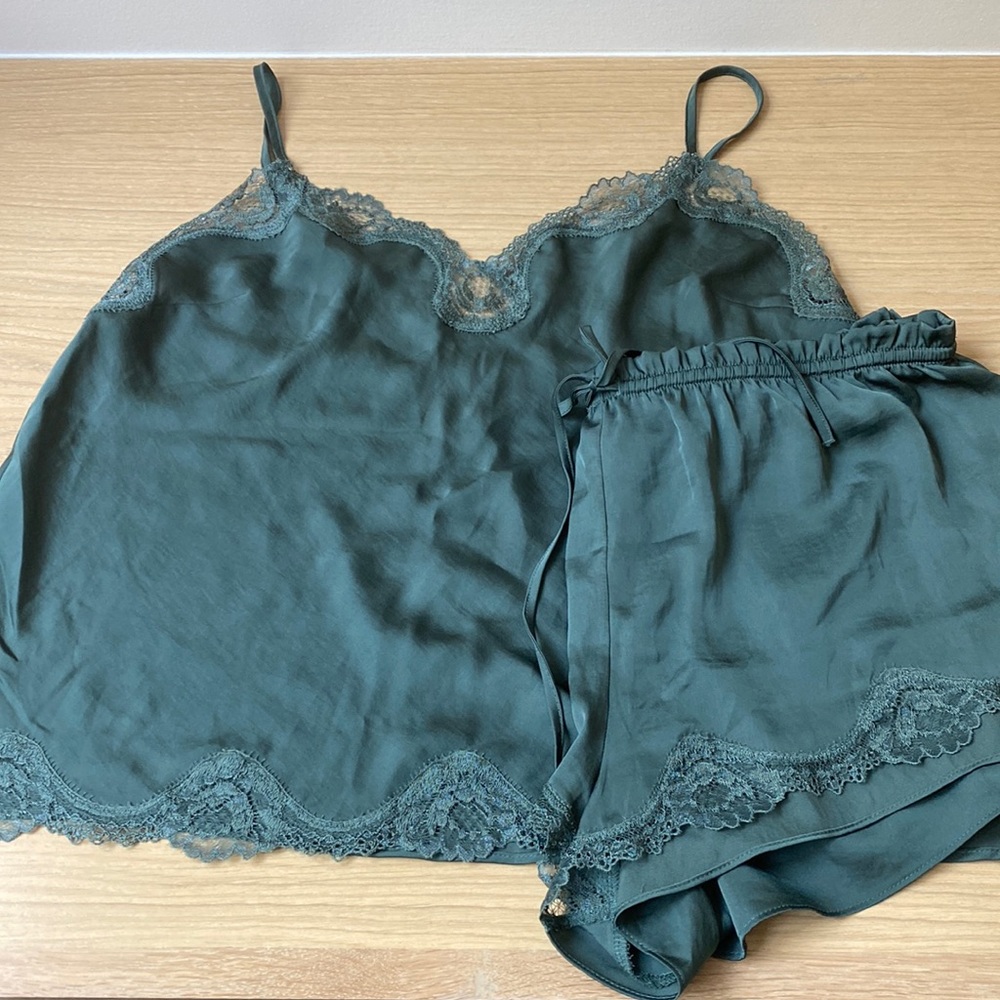 Victoria’s Secret Pajama Set